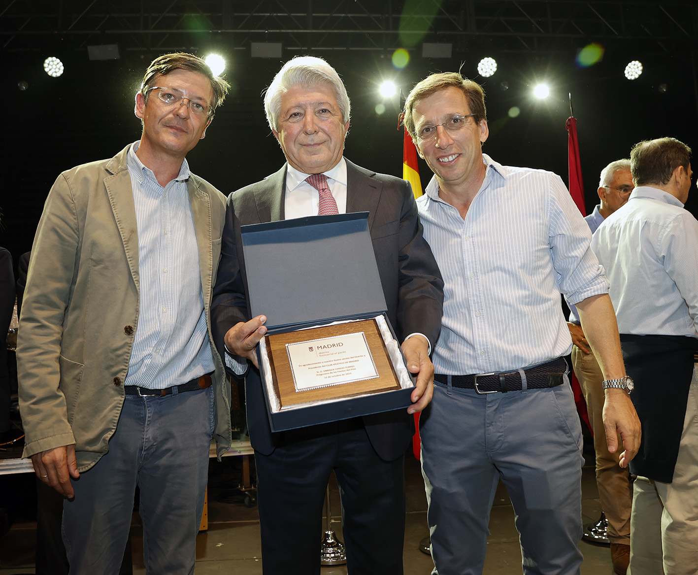 Preg&oacute;n Barrio del Pilar, Enrique Cerezo